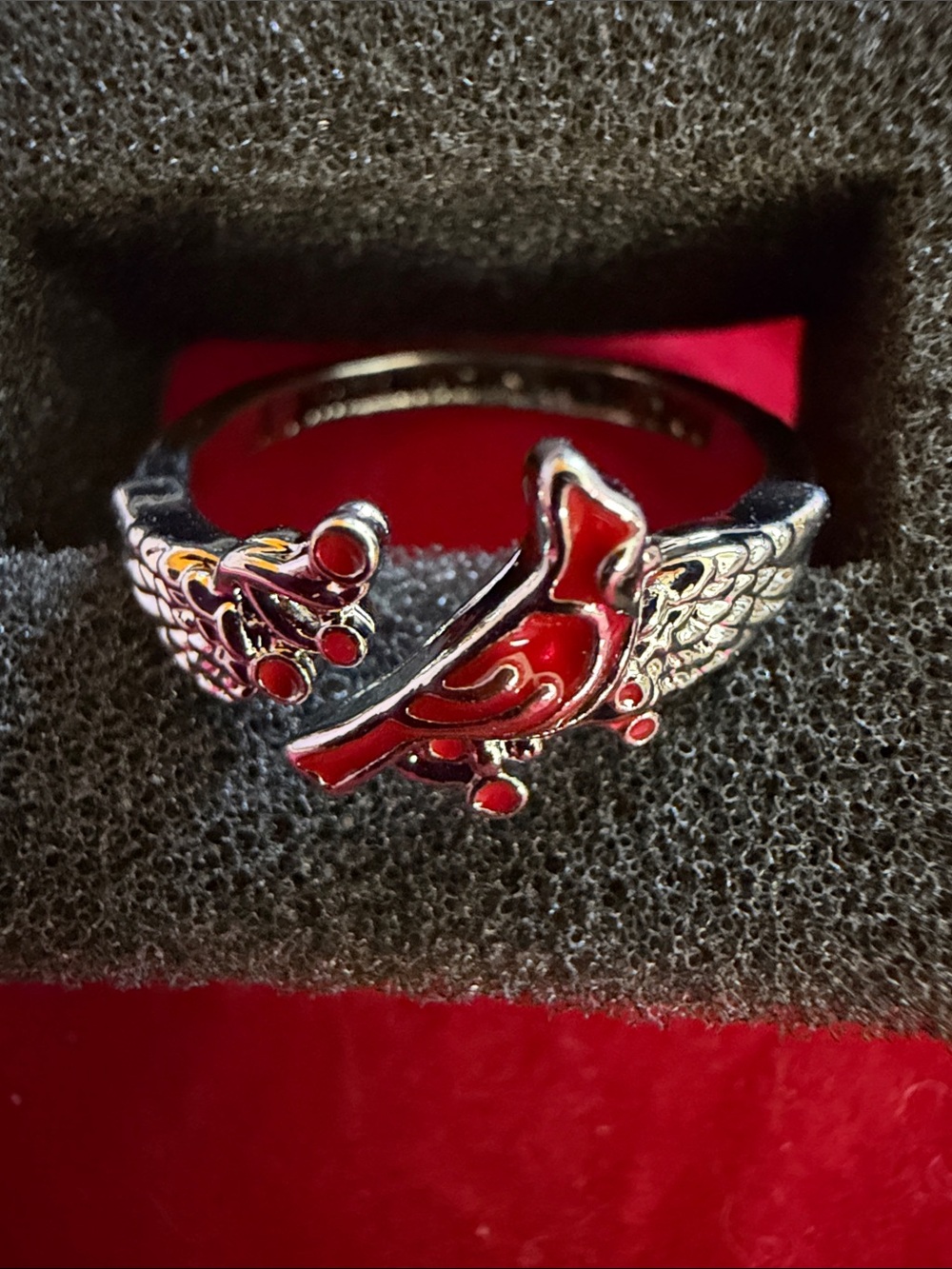 Silver Tone Red Cardinal Ring, SZ 7, (J296)